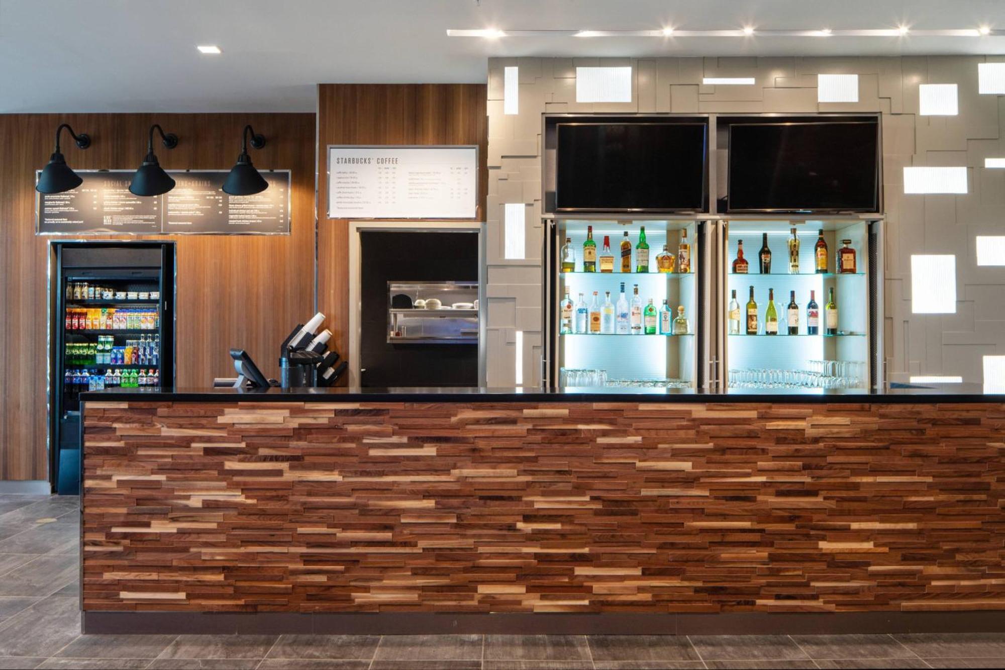 Hotel Courtyard By Marriott Lafayette South Esterno foto